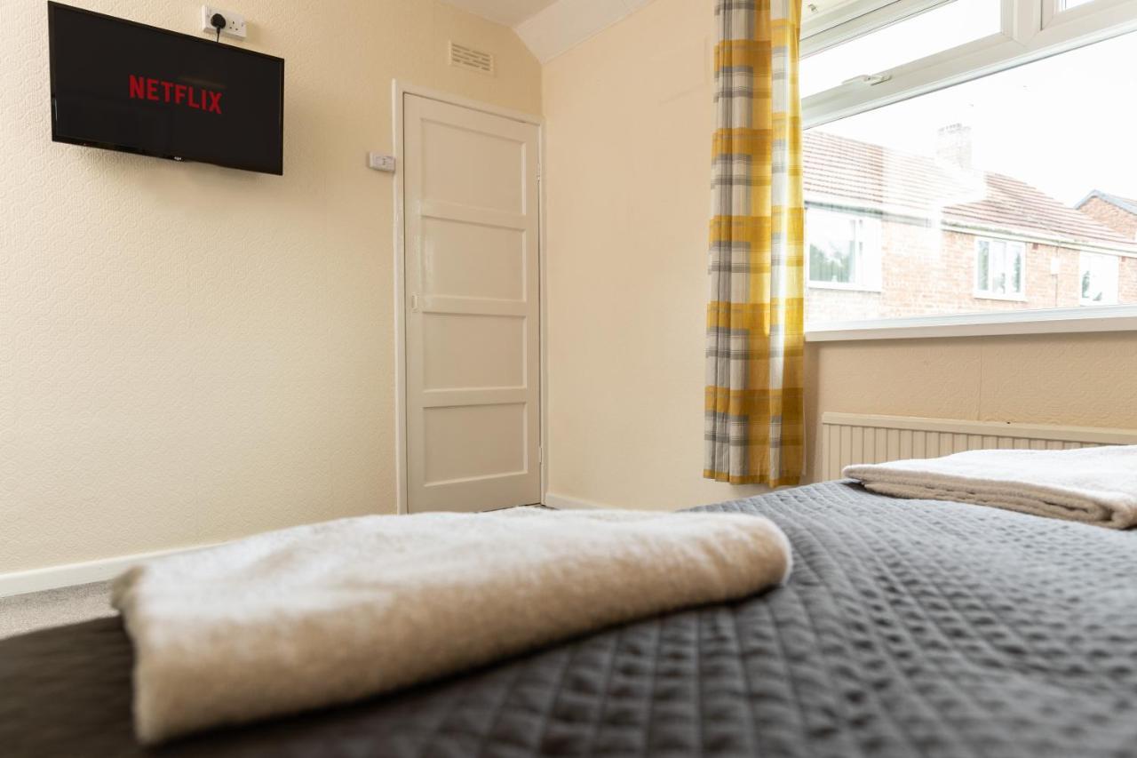 Taylor House Contractors Welcome Off Street Parking For Vans Durham Dış mekan fotoğraf
